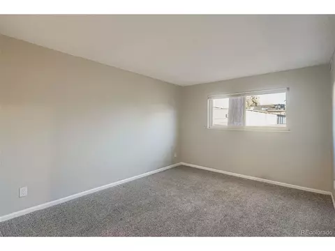Bedroom - 140 E Highline Cir #105, Centennial, CO 80122 photo 7 of 9
