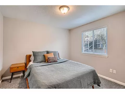 17419 E Whitaker Dr, Aurora, CO 80015 photo 9
