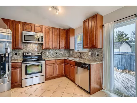 17419 E Whitaker Dr, Aurora, CO 80015 photo 6