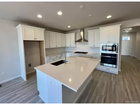 3850 N Gold Bug St, Aurora, CO 80019 photo 3