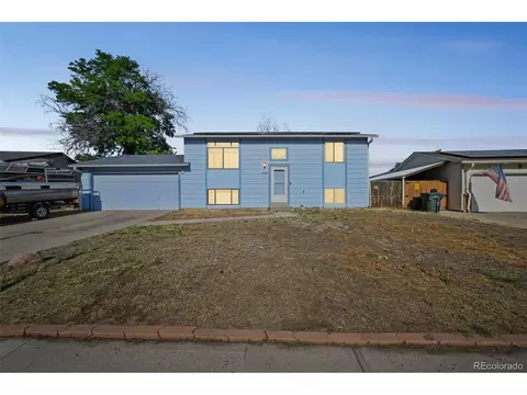 15640 Eldorado Dr, Aurora, CO 80013 photo 3