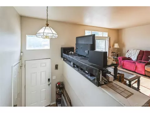 15640 Eldorado Dr, Aurora, CO 80013 photo 5