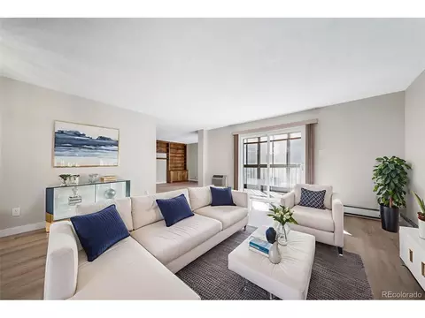 3082 S Wheeling Way #208-205, Aurora, CO 80014