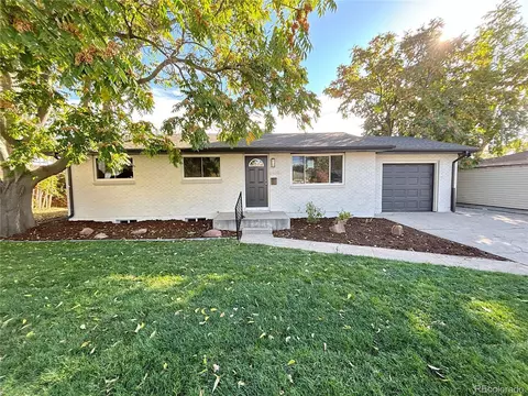 6438 Xavier St, Arvada, CO 80003