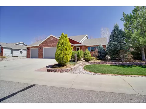 3528 Loveland Ave, Loveland, CO 80538