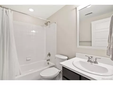 8163 E 34th Ave, Denver, CO 80238 photo 30