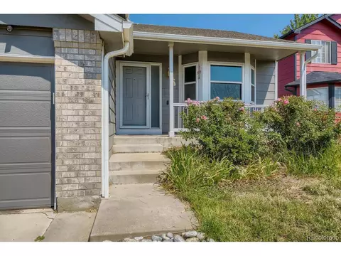 14587 E 51st Pl, Denver, CO 80239 photo 4