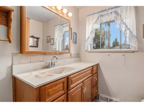 14751 E 24th Ave, Aurora, CO 80011 photo 12