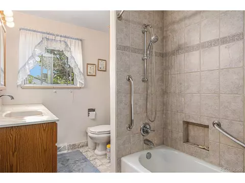 14751 E 24th Ave, Aurora, CO 80011 photo 11