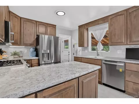 2940 W Saratoga Ave, Englewood, CO 80110