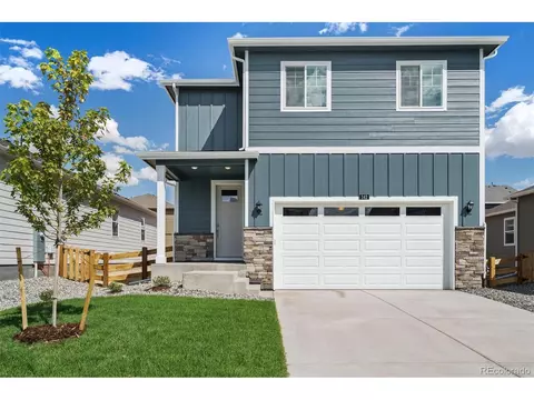 140 Racer St, Bennett, CO 80102 photo 1