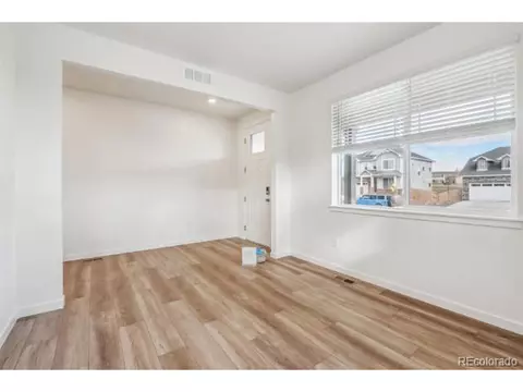 27451 E Cedar Ave, Aurora, CO 80018 photo 6