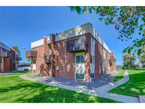 3623 S Sheridan Blvd #T-13, Lakewood, CO 80235