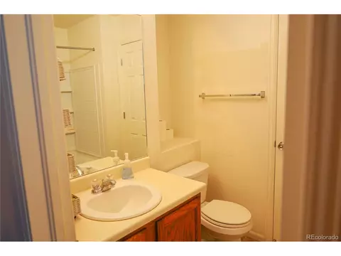 5553 Killarney Ct, Denver, CO 80249 photo 12