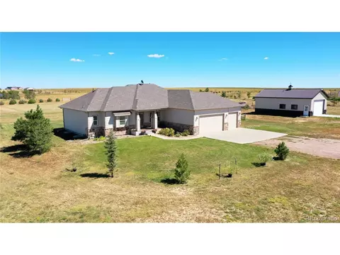 58645 E 40th Dr, Strasburg, CO 80136