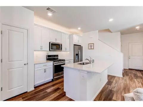 21342 E 60th Ave, Aurora, CO 80019 photo 3