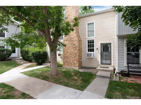 9073 W Floyd Ave, Lakewood, CO 80227