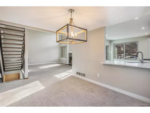 14710 E Chenango Pl, Aurora, CO 80015 photo 9