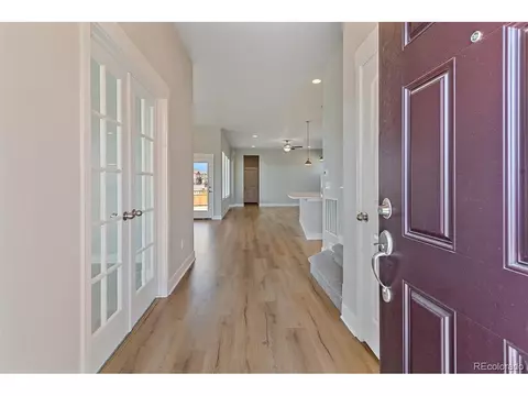 20988 E 60th Pl, Aurora, CO 80019 photo 2