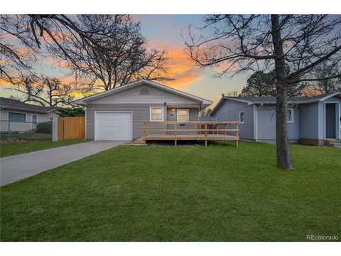 742 Bent Ave, Akron, CO 80720