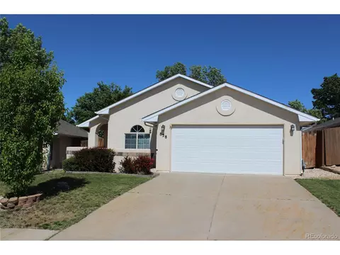 838 Edna Ln, Pueblo, CO 81005