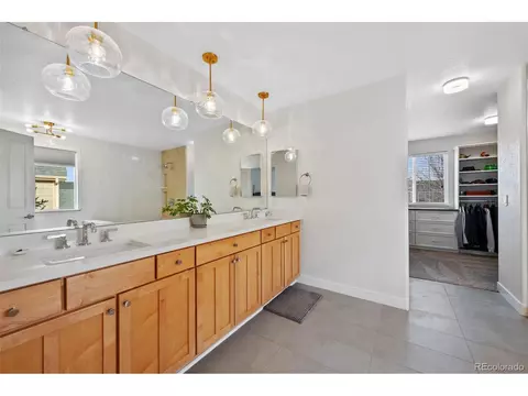 16844 E Lake Pl, Aurora, CO 80016