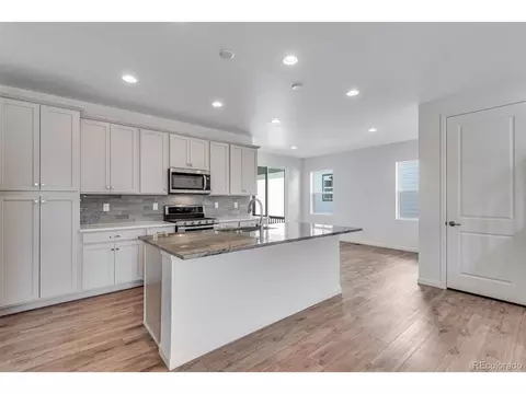 17841 Parkside Dr, Commerce City, CO 80022 photo 13