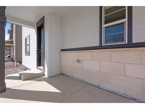 17841 Parkside Dr, Commerce City, CO 80022 photo 2