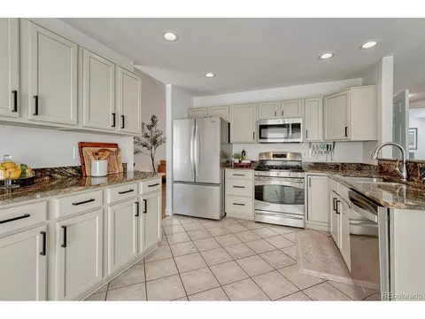Kitchen - 7076 Leopard Gate, Lone Tree, CO 80124 photo 1 of 4