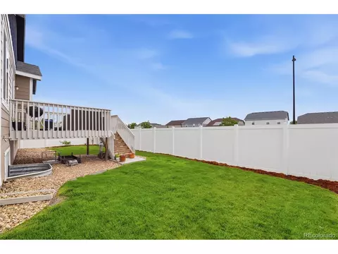 Exterior - 6721 2nd St, Frederick, CO 80530 photo 6 of 7