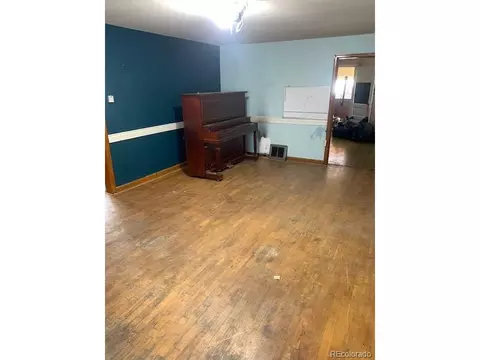 221 4th St, Frederick, CO 80530 photo 2