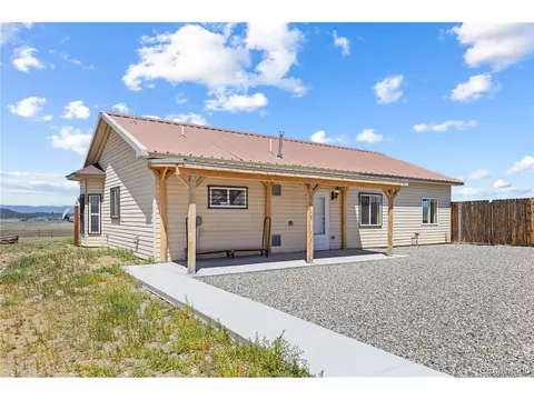 1421 Larimer Rd, Hartsel, CO 80449