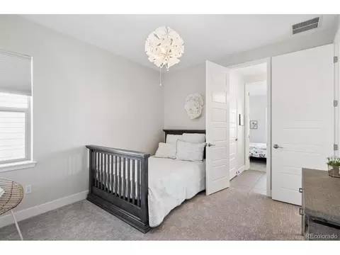 7840 E 32nd Ave, Denver, CO 80238 photo 22