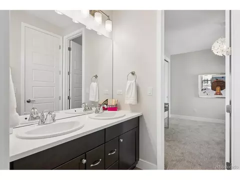 7840 E 32nd Ave, Denver, CO 80238 photo 21