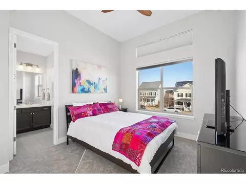 7840 E 32nd Ave, Denver, CO 80238 photo 16