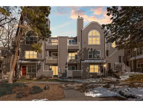5702 W Asbury Pl #202, Lakewood, CO 80227