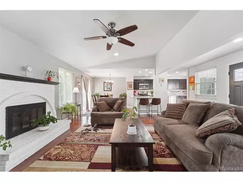 10144 W Hawaii Pl, Lakewood, CO 80232