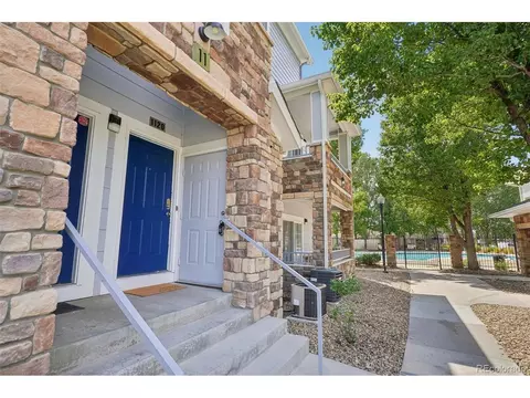 5255 Memphis St #1120, Denver, CO 80239 photo 2