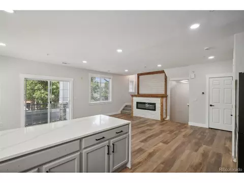 5255 Memphis St #1120, Denver, CO 80239 photo 8