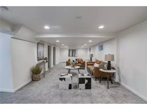 8701 E Kent Pl, Denver, CO 80237 photo 12