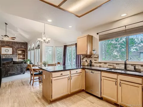18298 E Baker Pl, Aurora, CO 80013 photo 9