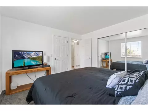19347 E Batavia Dr, Aurora, CO 80011 photo 21