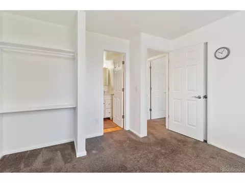 19347 E Batavia Dr, Aurora, CO 80011 photo 18