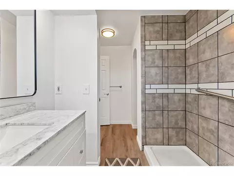 19347 E Batavia Dr, Aurora, CO 80011 photo 28