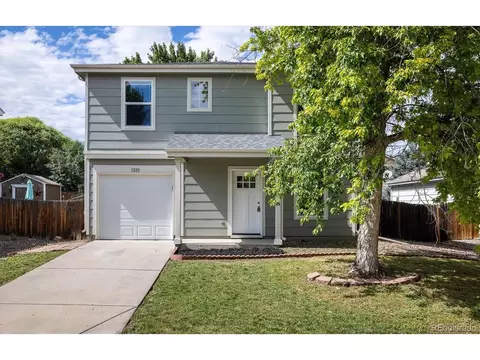 5225 E 100th Dr, Thornton, CO 80229 photo 2