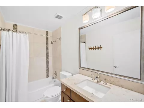 Bath - 7608 E Long Ave, Centennial, CO 80112 photo 4 of 5