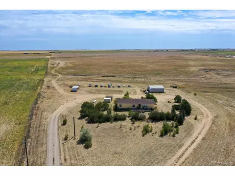 7500 Converse Rd, Bennett, CO 80102 photo 2