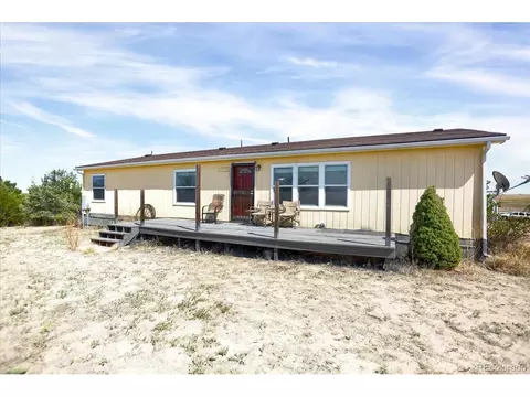 7500 Converse Rd, Bennett, CO 80102 photo 9
