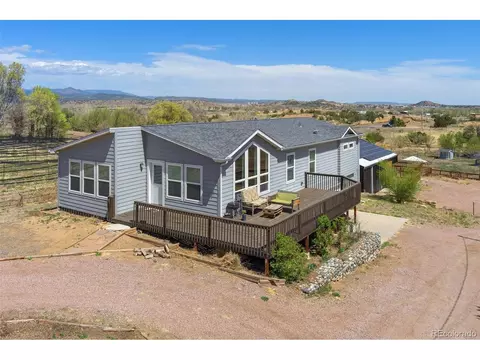 1704 Willow St, Canon City, CO 81212