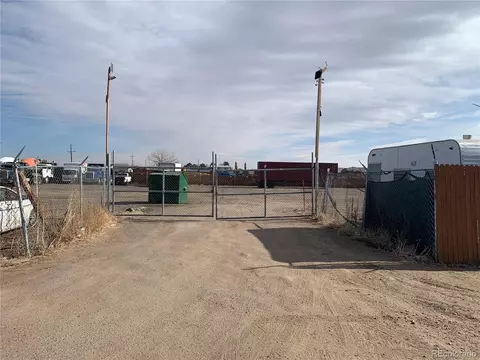 18700 E Smith Rd, Aurora, CO 80011 photo 2